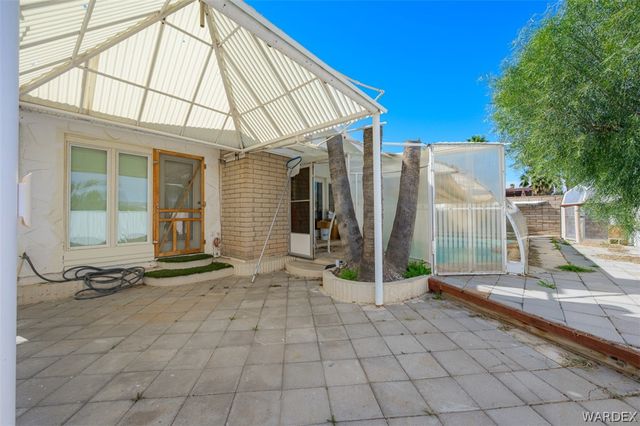 1049 Terrace Drive, Bullhead City, AZ 86442