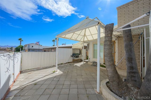 1049 Terrace Drive, Bullhead City, AZ 86442