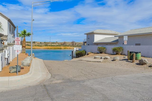 1049 Terrace Drive, Bullhead City, AZ 86442