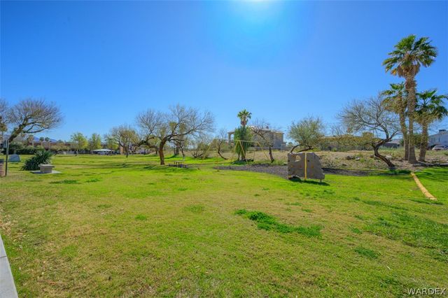 1049 Terrace Drive, Bullhead City, AZ 86442