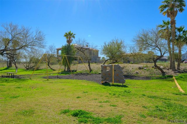 1049 Terrace Drive, Bullhead City, AZ 86442