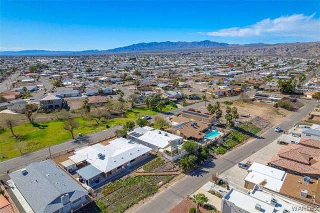 1049 Terrace Drive, Bullhead City, AZ 86442