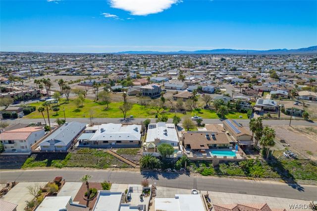 1049 Terrace Drive, Bullhead City, AZ 86442