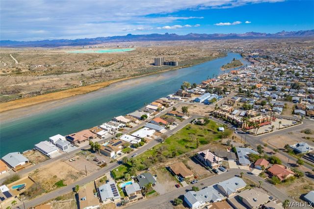 1049 Terrace Drive, Bullhead City, AZ 86442