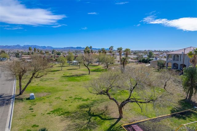 1049 Terrace Drive, Bullhead City, AZ 86442