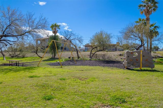 1049 Terrace Drive, Bullhead City, AZ 86442