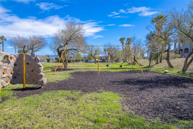 1049 Terrace Drive, Bullhead City, AZ 86442