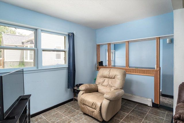 125 N Lincoln AVENUE, Viroqua, WI 54665