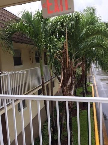 4851 NW 9th Dr 4851, Plantation, FL 33317