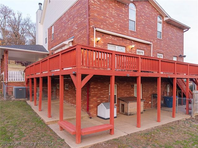 5200 Hardscrabble Way, Fort Smith, AR 72903