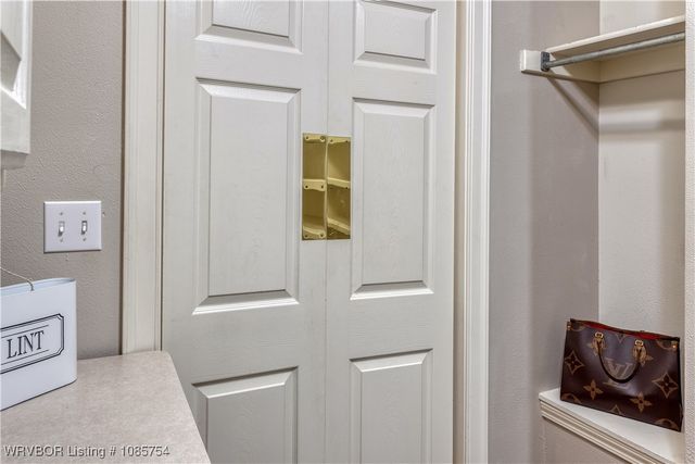 5200 Hardscrabble Way, Fort Smith, AR 72903