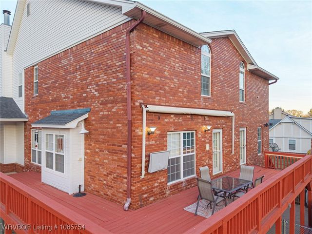 5200 Hardscrabble Way, Fort Smith, AR 72903