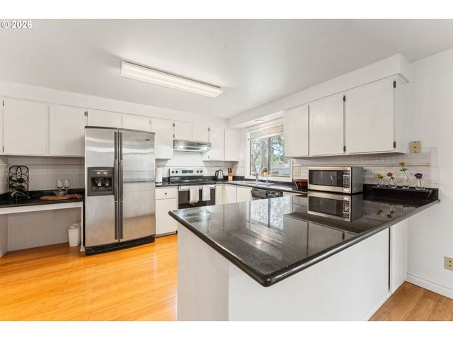 17605 Sw SUMAC Ln, Beaverton, OR 97007