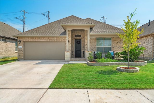 11504 Hartwell Lane, Fort Worth, TX 76244
