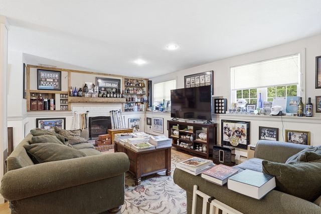 22 Mary Dr, West Boylston, MA 01583