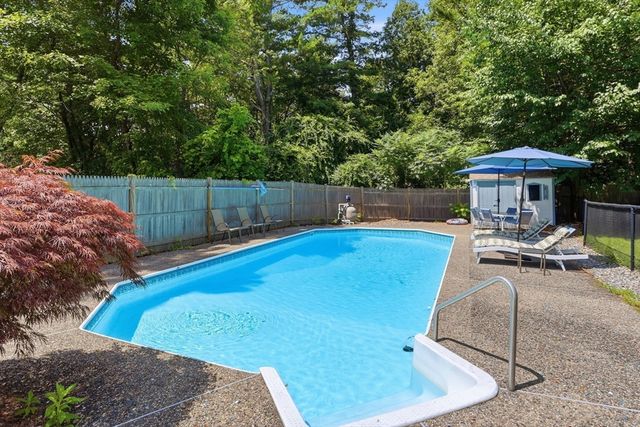 22 Mary Dr, West Boylston, MA 01583