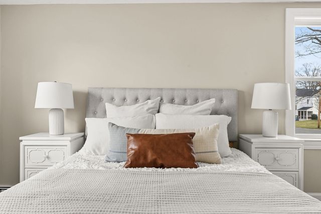 74 Magnolia St, Braintree, MA 02184