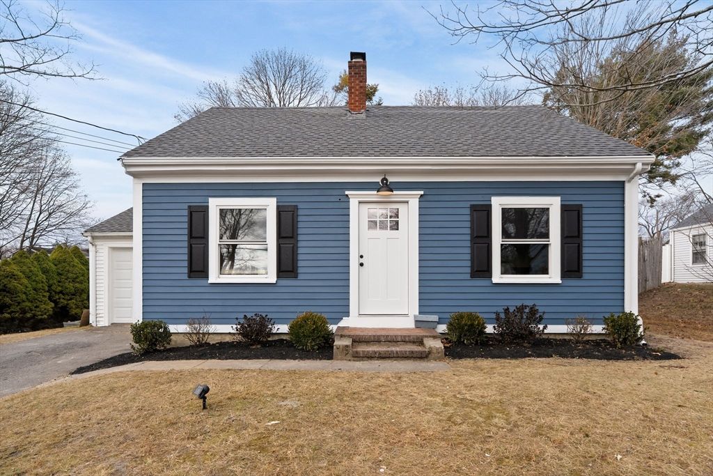 74 Magnolia St, Braintree, MA 02184