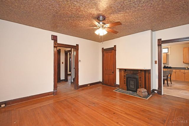 6118 Prentice Street, Cincinnati, OH 45227