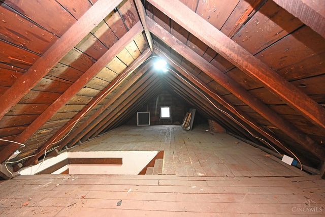 6118 Prentice Street, Cincinnati, OH 45227