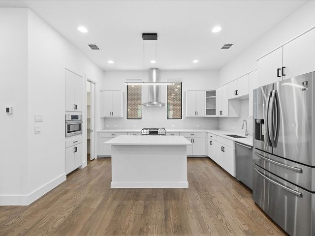 1920 Dowgate Court, Dallas, TX 75204