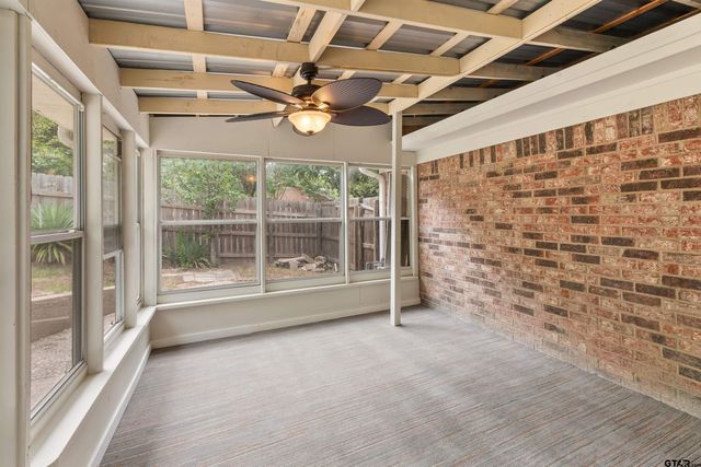 3501 Silverwood, Tyler, TX 75701