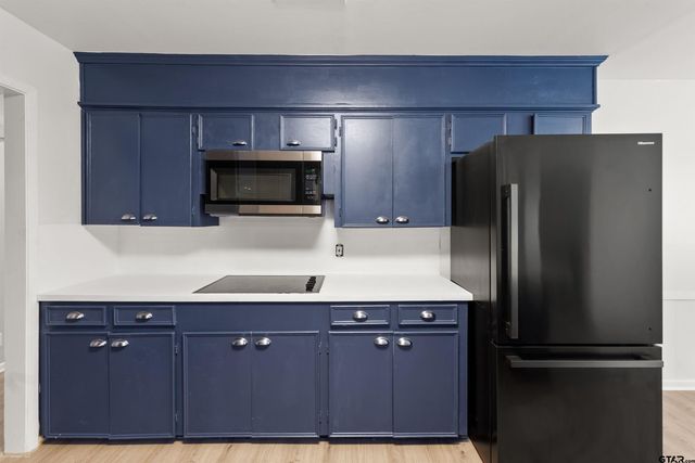 3501 Silverwood, Tyler, TX 75701