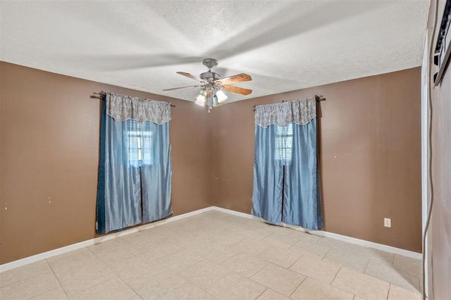 2265 Leonard Rd Road, Sulphur, LA 70665