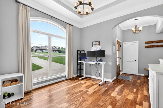 290 Elk Chase Dr, Taylorsville, KY 40071