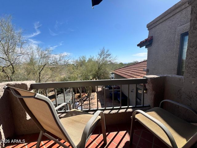 7220 E MARY SHARON Drive 158, Scottsdale, AZ 85266