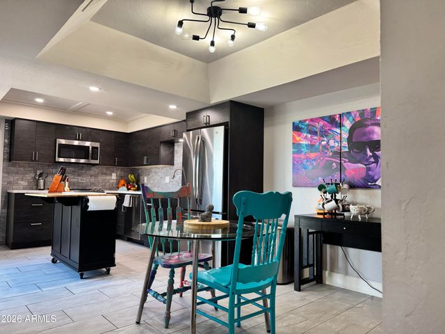 7220 E MARY SHARON Drive 158, Scottsdale, AZ 85266