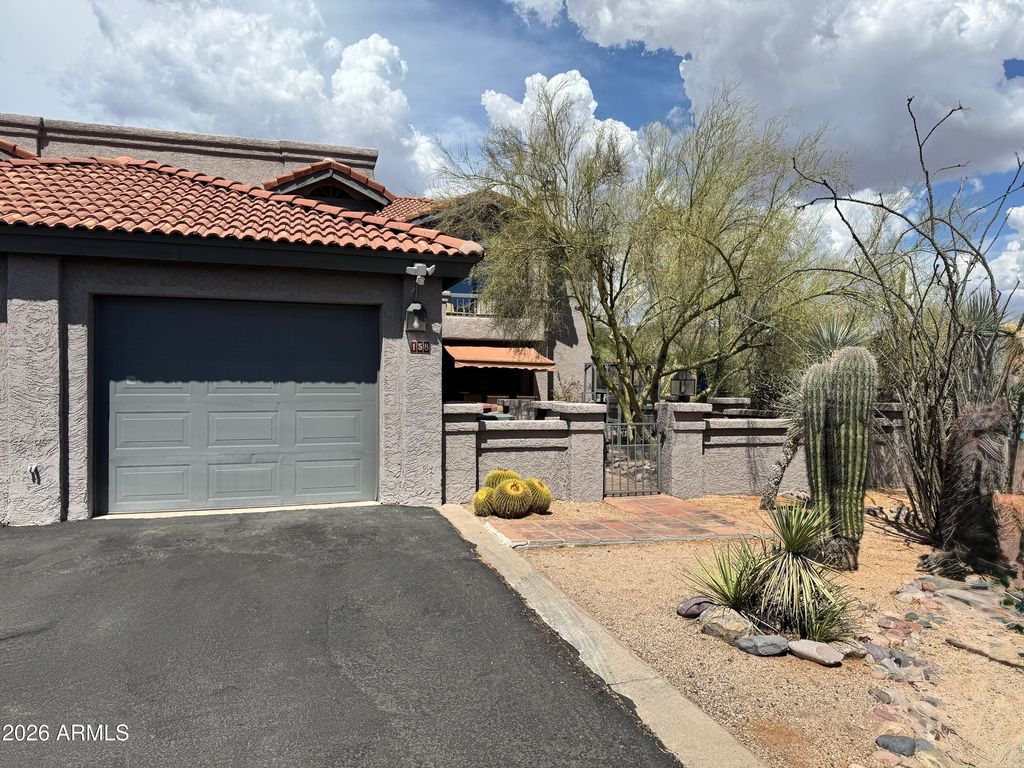 7220 E MARY SHARON Drive 158, Scottsdale, AZ 85266