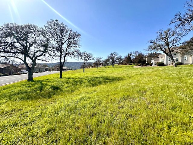 416 Knolls Dr, Copperopolis, CA 95228