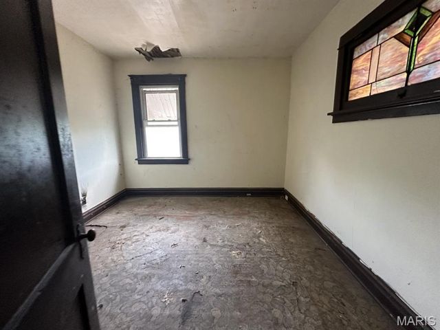 4552 Arlington Avenue, St Louis, MO 63120