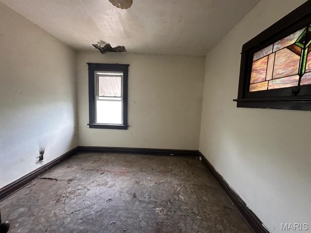 4552 Arlington Avenue, St Louis, MO 63120