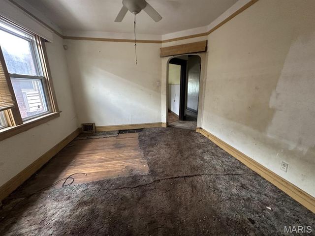4552 Arlington Avenue, St Louis, MO 63120