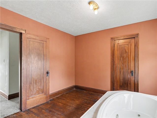 1458 Breiding Road, Akron, OH 44310