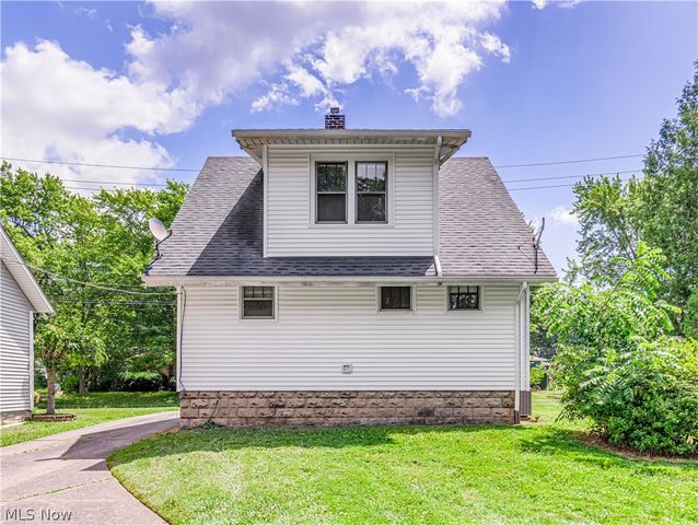 1458 Breiding Road, Akron, OH 44310