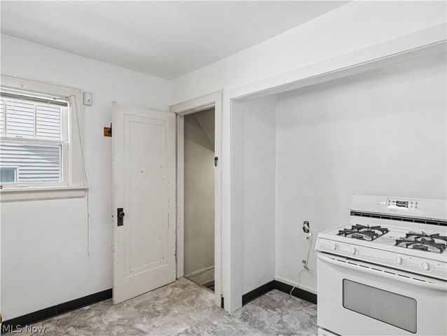 1458 Breiding Road, Akron, OH 44310