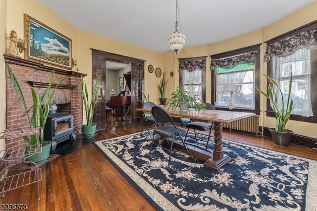 205 Warren St, Hackettstown Town, NJ 07840