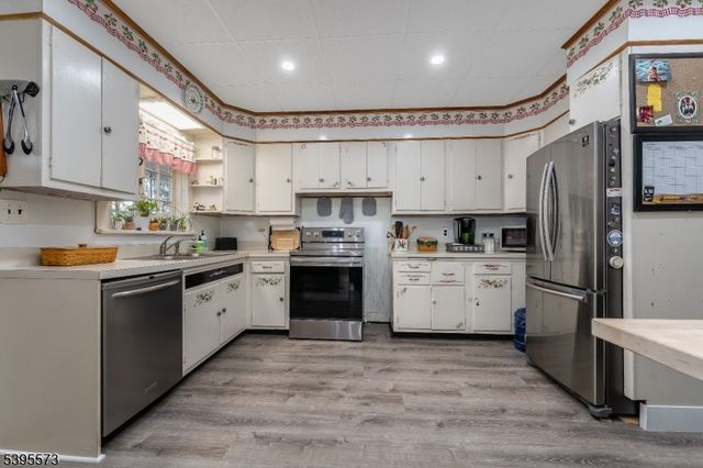 205 Warren St, Hackettstown Town, NJ 07840