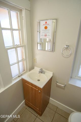 1503 N Kansas Street 2, El Paso, TX 79902