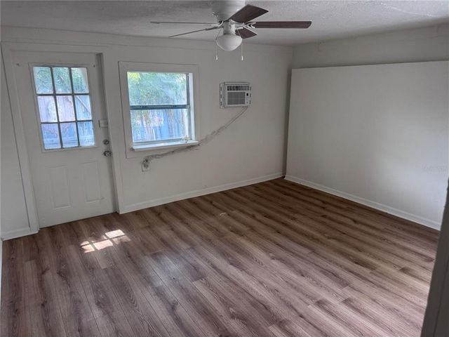 822 5TH ST, Orlando, FL 32824