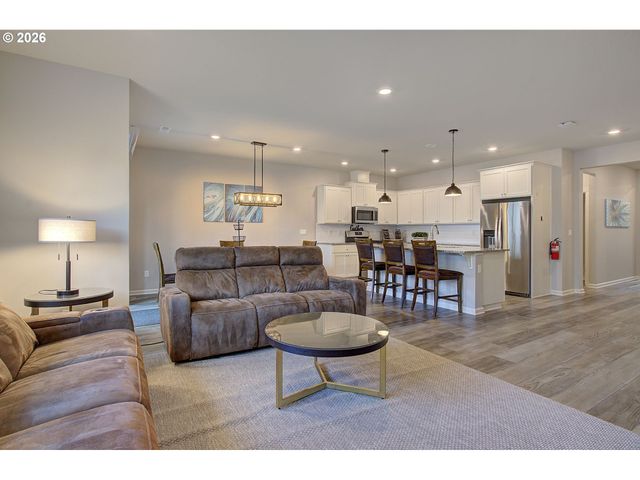 3820 S 41ST Pl, Ridgefield, WA 98642