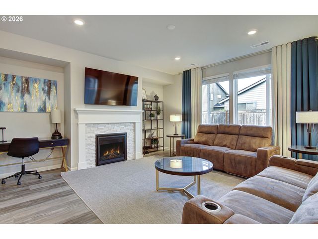 3820 S 41ST Pl, Ridgefield, WA 98642