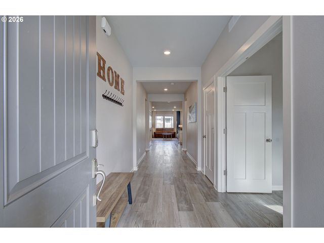 3820 S 41ST Pl, Ridgefield, WA 98642