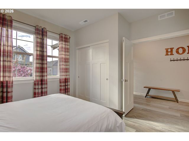 3820 S 41ST Pl, Ridgefield, WA 98642