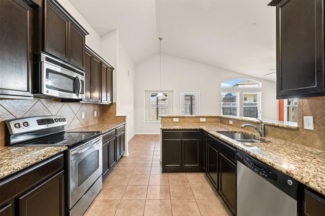 3401 Cricklewood DR, Killeen, TX 76542