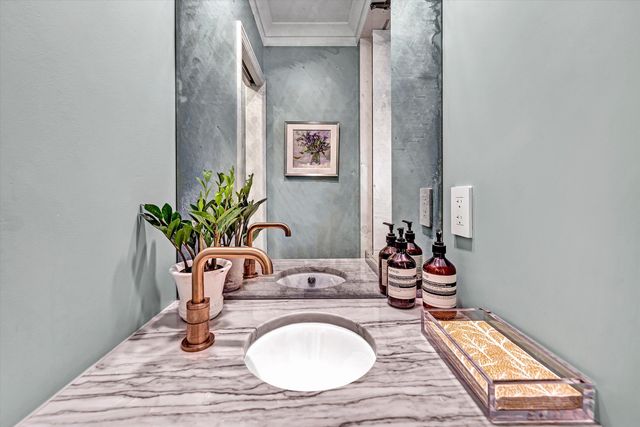 2609 Stanley AVE, Roanoke, VA 24014