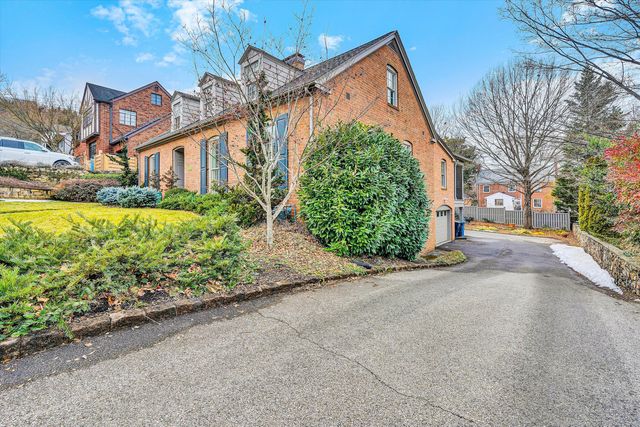 2609 Stanley AVE, Roanoke, VA 24014